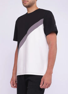Sweatshirt.