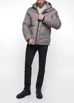 Load image into Gallery viewer, Short Jacket.
