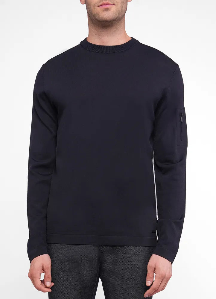 Knitwear.