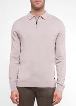 Load image into Gallery viewer, Knitwear.
