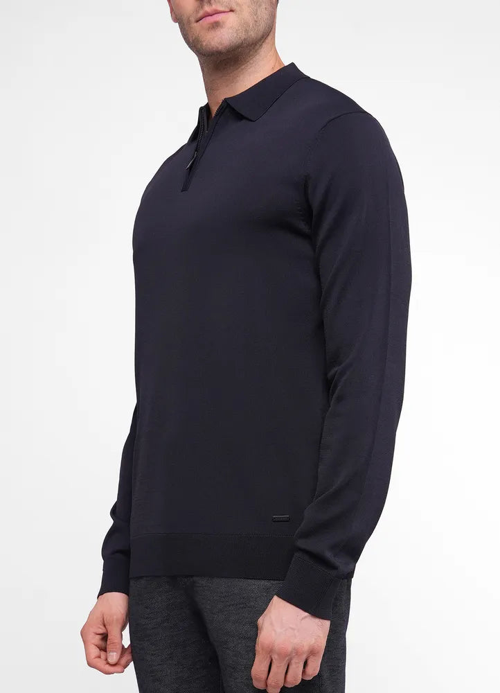 Knitwear.