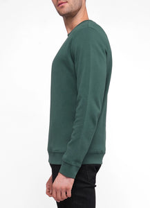 Sweatshirt.