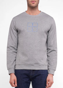 Sweatshirt.