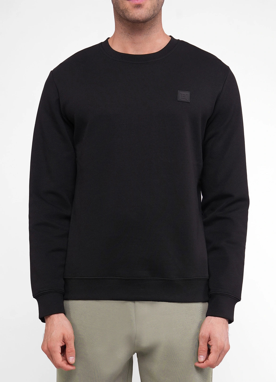 Sweatshirt.