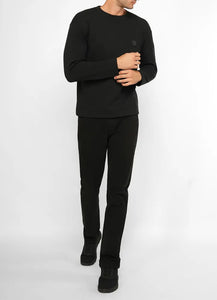 Sweatshirt.