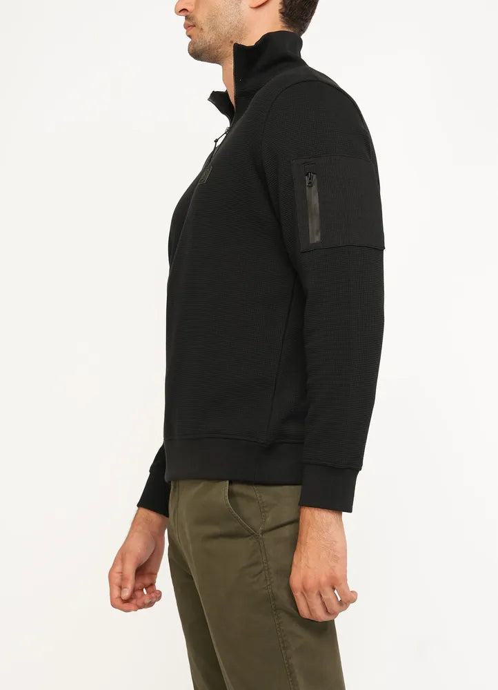 Sweatshirt.