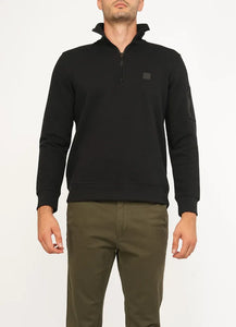 Sweatshirt.