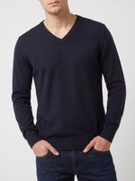 Load image into Gallery viewer, Knitwear

