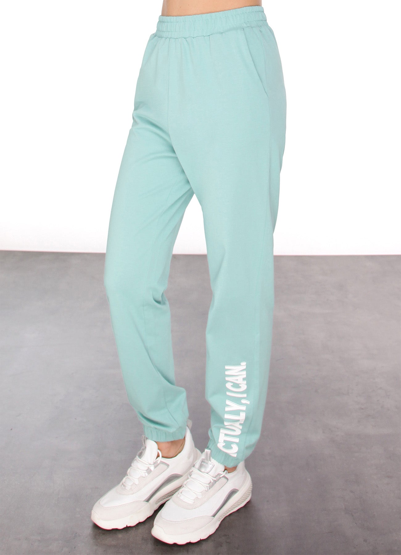 Sweat Pant.