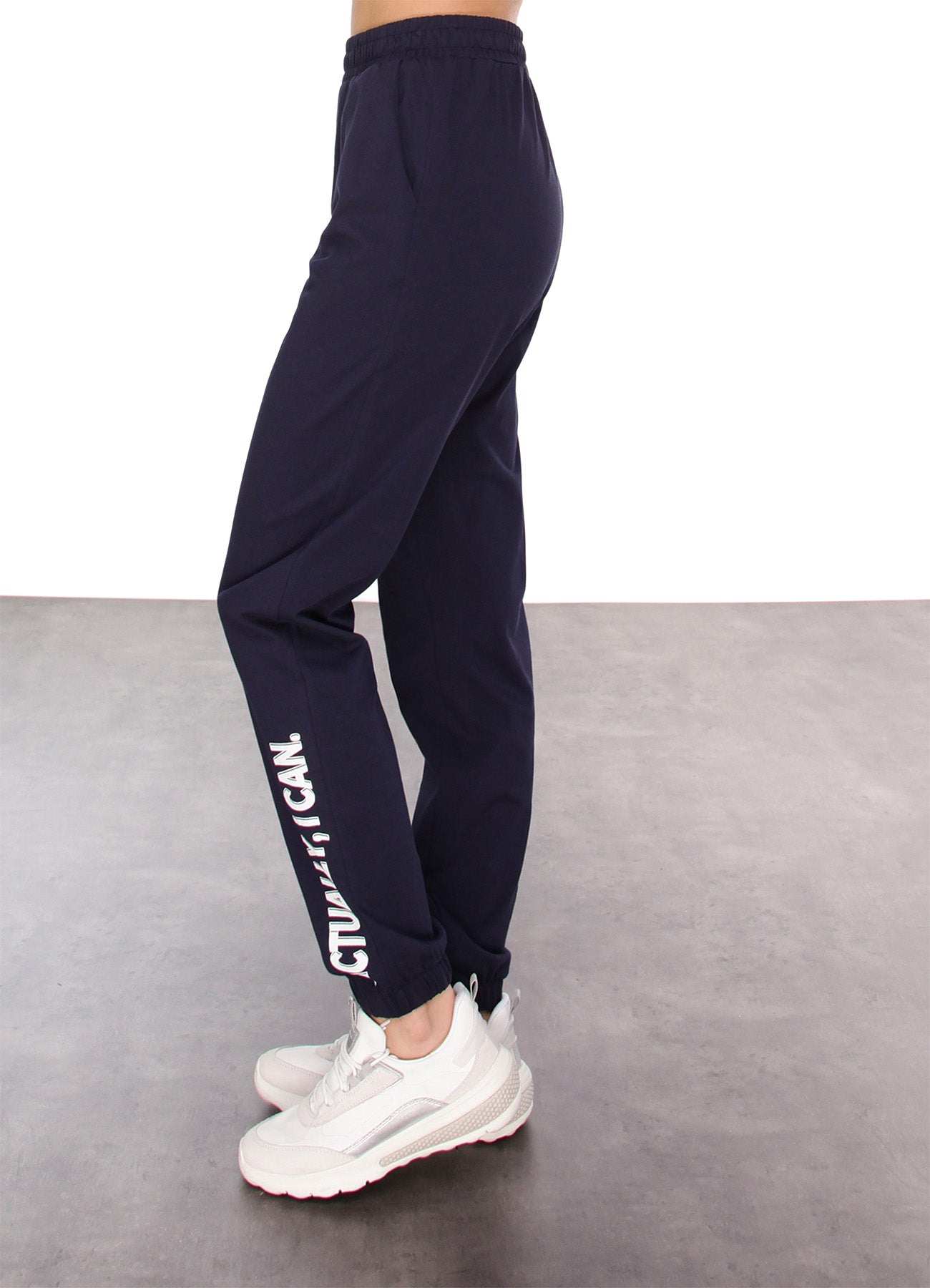 Sweat Pant.