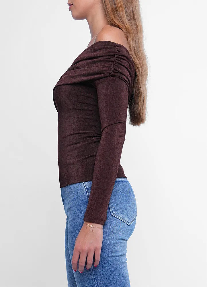 Off-Shoulder Top
