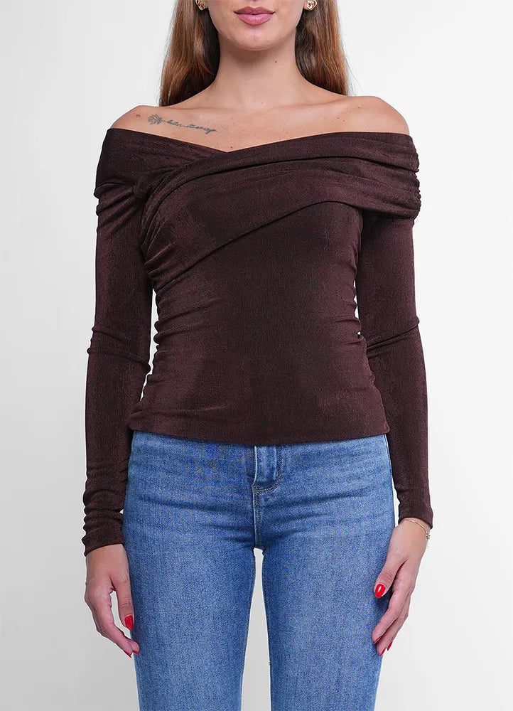 Off-Shoulder Top