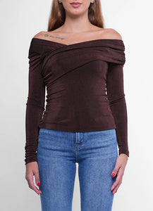 Off-Shoulder Top