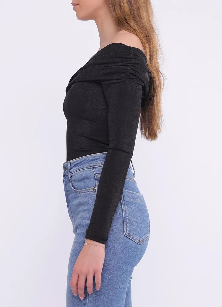 Off-Shoulder Top