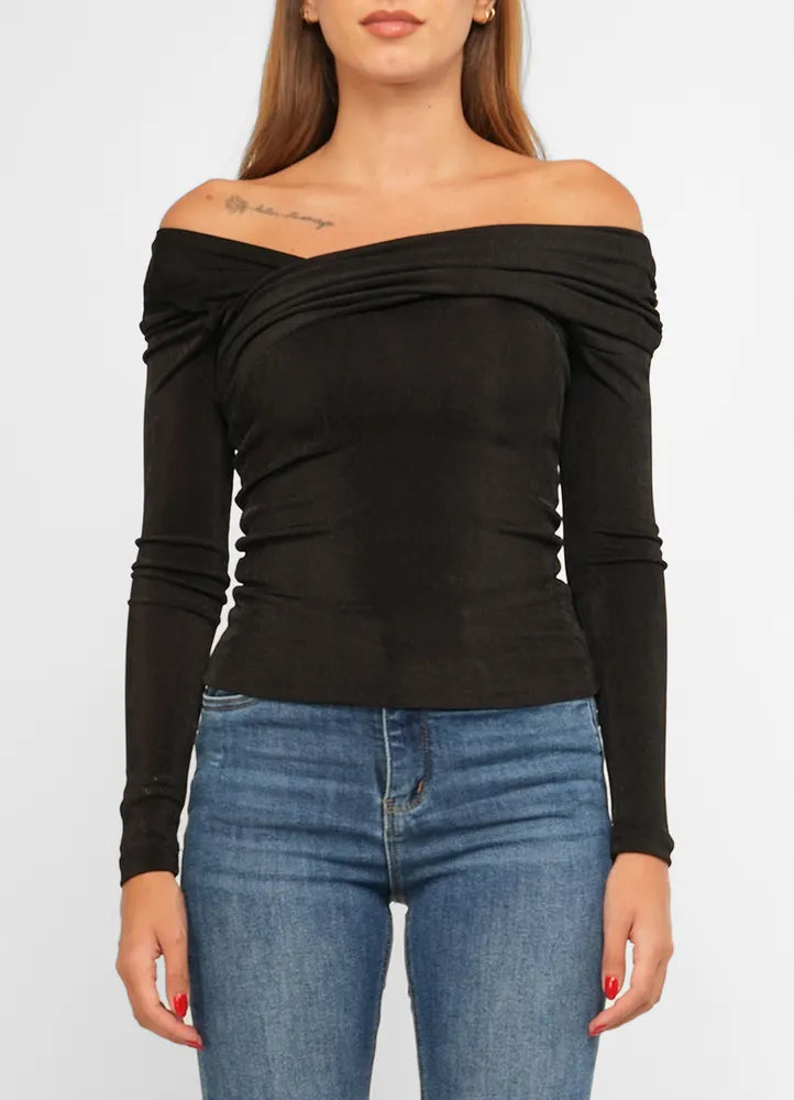 Off-Shoulder Top