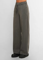 Load image into Gallery viewer, Drawstring Pants
