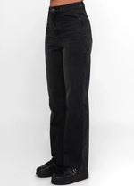 Load image into Gallery viewer, Jeans.
