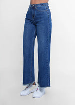 Load image into Gallery viewer, Jeans

