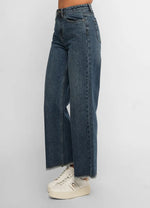 Load image into Gallery viewer, Jeans
