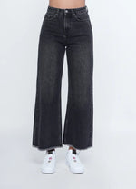 Load image into Gallery viewer, Jeans
