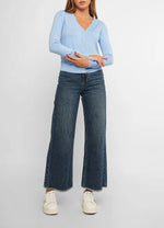 Load image into Gallery viewer, Knitwear Cardigan.
