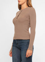 Load image into Gallery viewer, Knitwear
