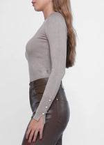 Load image into Gallery viewer, Knitwear.
