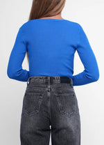 Load image into Gallery viewer, Knitwear.

