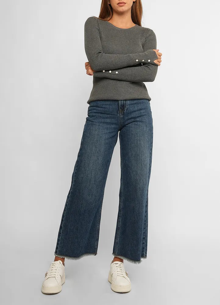 Knitwear.
