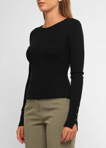 Load image into Gallery viewer, Knitwear.

