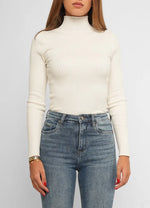 Load image into Gallery viewer, Knitwear.
