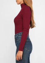 Load image into Gallery viewer, Knitwear.
