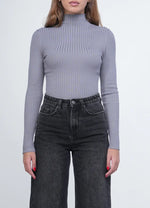 Load image into Gallery viewer, Knitwear.
