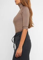 Load image into Gallery viewer, Knitwear
