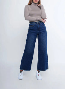 Knitwear.