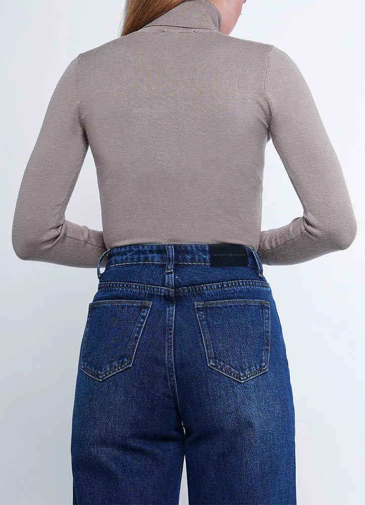 Knitwear.