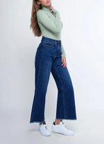 Load image into Gallery viewer, Knitwear.
