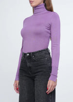 Load image into Gallery viewer, Knitwear.
