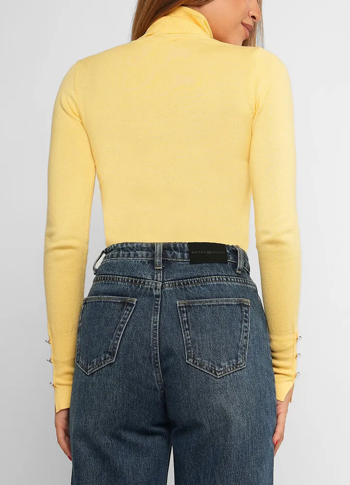 Knitwear.