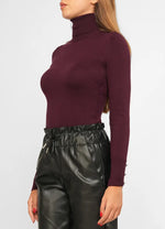 Load image into Gallery viewer, Knitwear.
