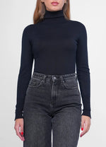 Load image into Gallery viewer, Knitwear.
