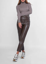 Load image into Gallery viewer, Knitwear.
