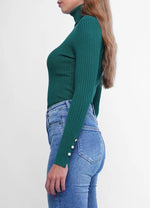 Load image into Gallery viewer, Knitwear.
