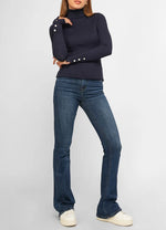 Load image into Gallery viewer, Knitwear.
