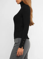 Load image into Gallery viewer, Knitwear.
