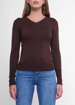Load image into Gallery viewer, Knitwear.
