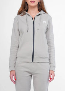 Sweatshirt.