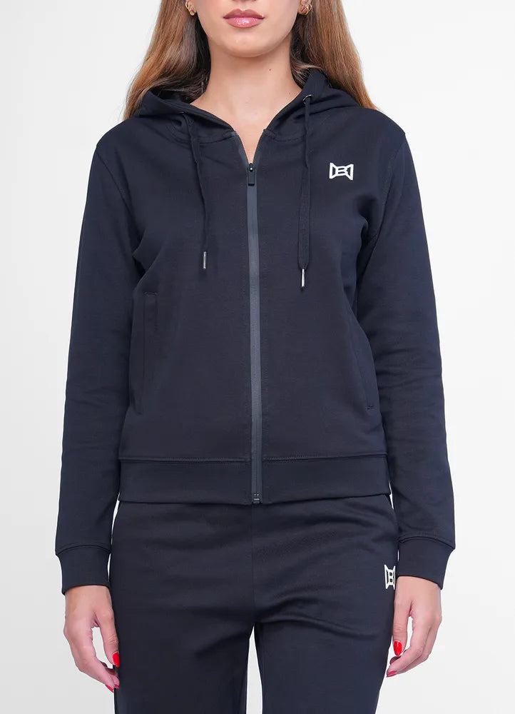 Sweatshirt.