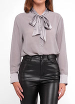 Load image into Gallery viewer, Shirt.
