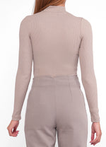 Load image into Gallery viewer, T-shirt.
